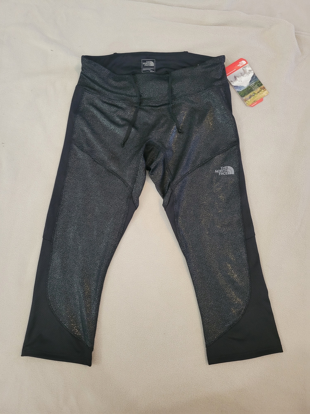 The North Face Black Shimmer Active Capris NWT